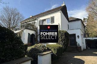 Villa kaufen in 40667 Meerbusch, Repräsentative Villa mit großzügigem Garten und Pool ! Gelegen in ruhiger Lage von Alt-Meererbusch
