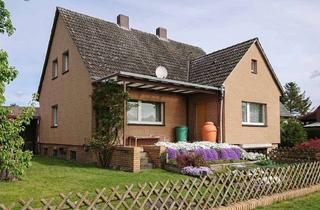 Anlageobjekt in 38473 Tiddische, Ihr neues Projekt! Einfamilienhaus mit viel Potential in ruhiger Feldrandlage