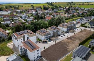 Wohnung kaufen in 78576 Emmingen-Liptingen, Emmingen-Liptingen - 4-Zimmer Etagenwohnung mit Balkon, Tiefgarage und Keller !