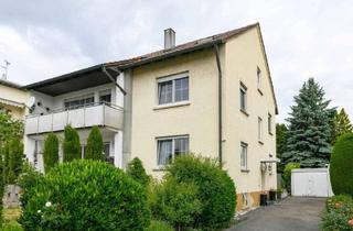Haus kaufen in 74366 Kirchheim, Kirchheim am Neckar - ImmoBillia: 3 Familiienhaus - Ideal für Familien oder Investoren