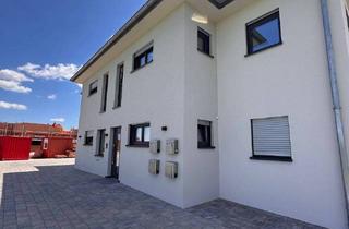 Wohnung kaufen in 86756 Reimlingen, Reimlingen - Provisionsfrei: Neubauwohnung mit Dachterrasse ins Grüne