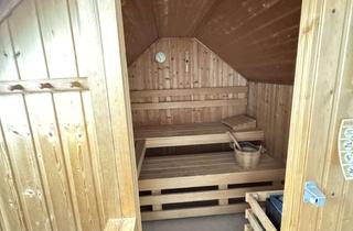 Wohnung kaufen in 63179 Obertshausen, Provisionsfrei! Exklusive 4-Zi.-Whg am Waldrand mit Sauna & großer Dachterrasse in Hausen