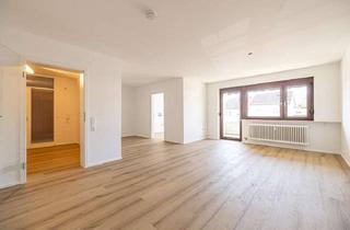 Wohnung kaufen in 75038 Oberderdingen, Modernisierte 4,5-Zimmer-Wohnung mit 2 Balkonen und 1 Garage in Oberderdingen