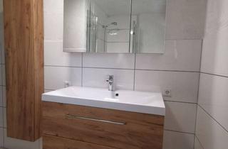 Wohnung mieten in Lindenbühlweg 25, 72348 Rosenfeld, Sehr helle + sehr gut isolierte 2,5 bis 3-Zi-Wohng mit franz. Balkon + EBK in Rosenfeld-Täbingen