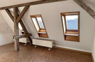 Wohnung mieten in Landeskronstraße 20, 02826 Innenstadt, Dachgeschosswohnung 2 Räume in der Innenstadt von Görlitz. Jobcenter für 1 Person geeignet