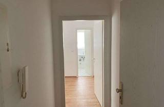 Wohnung mieten in Schulstraße 70, 06246 Bad Lauchstädt, Charmante 1-RW mit modernem Laminat und EBK