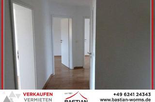 Wohnung mieten in 67549 Innenstadt, Gar nicht so schräg: Dachgeschoss - 3 1/2 Zimmer - renovierter Altbau - Garage - Zentrumslage!