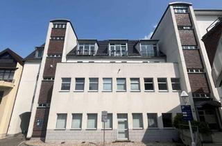Wohnung mieten in Niedermarkt 12, 04720 Döbeln, wundervolle 2 Raum Wohnung mit Einbauküche, riesiger Terrasse und Fahrstuhl und Stpl