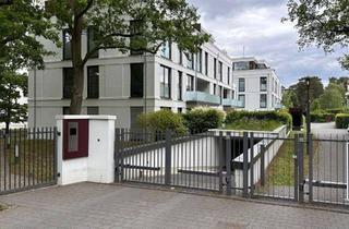 Garagen mieten in Am Hegewinkel, 14169 Zehlendorf, Stellplatz in gut gesicherter Tiefgarage (Doppeltor)