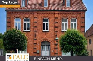 Villa kaufen in 19230 Hagenow, Erlesenes Wohnen mit Charakter, Charme und Komfort - Ihre Stadtvilla am Wasser