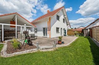 Einfamilienhaus kaufen in 72108 Rottenburg, Familienidylle mit Garten & Kamin: Charmantes Einfamilienhaus mit viel Platz & zwei Garagen