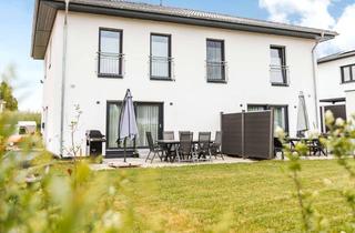 Haus kaufen in 78667 Villingendorf, Hochwertiger Wohnkomfort in neuwertigem Zweifamilien-Doppelhaus