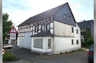 Haus kaufen in 56869 Mastershausen, Sanierungsbedürftiges Fachwerkhaus mit großer Scheune und Anbau sucht handwerklich begabte Käufer