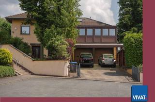 Haus kaufen in 61279 Grävenwiesbach, Generationenhaus mit großem Wintergarten, Außenpool, Doppelgarage & -carport, Top-Aussicht!