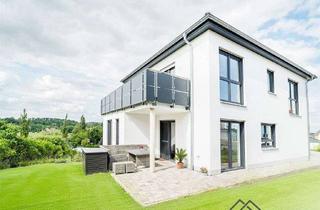 Einfamilienhaus kaufen in 91619 Obernzenn, Luxus trifft Nachhaltigkeit: Einfamilienhaus mit Weitblick im Einklang mit der Natur