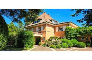 Villa kaufen in 63791 Karlstein, Rarität: Repräsentative Villa mit traumhaftem parkähnlichen Grundstück in Karlstein-Dettingen