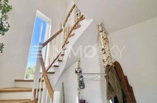 Haus kaufen in 93164 Laaber, Haus mit Gewerbeanteil, Wohnkomfort und vielseitiger Nutzung!