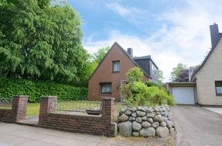 Einfamilienhaus kaufen in 25746 Heide, Charmantes Einfamilienhaus mit Potenzial und großem Garten