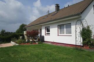 Einfamilienhaus kaufen in 53773 Hennef, HENNEF Nähe, schönes freist. Einfamilienhaus mit ca. 200 m² WNfl. ca. 643 m² Grst., Garage, Keller