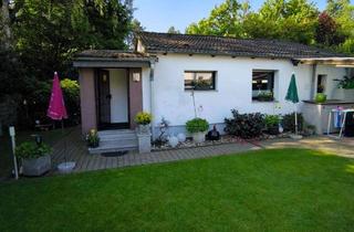 Haus mieten in 46045 Dümpten, Kleiner Bungalow im Hintergarten eines Einfamilienhaus nähe Kleingartenanlage Schönefeld