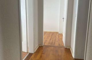 Anlageobjekt in Thurgauer Straße 23, 78224 Singen, Attraktives Mehrfamilienhaus im Zentrum von Singen – Renditeobjekt mit Potenzial