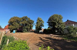 Grundstück zu kaufen in 31515 Wunstorf, Freies Baugrundstück mit altem Baumbestand in Luthe