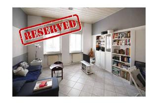 Wohnung kaufen in 56112 Lahnstein, Helle Altbauwohnung 3-ZKB mit Balkon in zentraler Lage in Oberlahnstein
