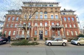 Wohnung kaufen in 90763 Südstadt, Sanierte 2-Zimmer-Altbauwohnung mit Garten und Balkonen in Top-Lage