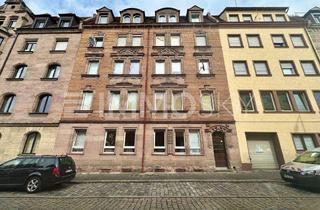Wohnung kaufen in 90478 Nürnberg, Teilausgebautes Dachgeschoss mit Loggia in zentraler Lage