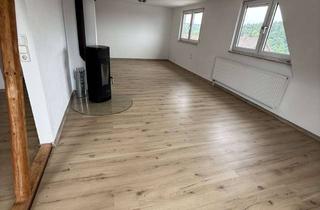 Wohnung mieten in Greutweg, 73098 Rechberghausen, Erstbezug nach Sanierung mit Einbauküche und Balkon: ansprechende 2-Zimmer-Wohnung in Rechberghausen