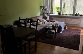 Wohnung mieten in 83278 Traunstein, Vollständig renovierte Terrassenwohnung mit vier Zimmern und Balkon in Traunstein