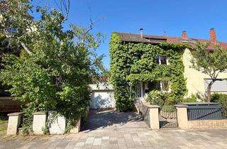Doppelhaushälfte kaufen in 67433 Neustadt, Charmante Doppelhaushälfte mit großem Garten in Neustadt-Kernstadt VB