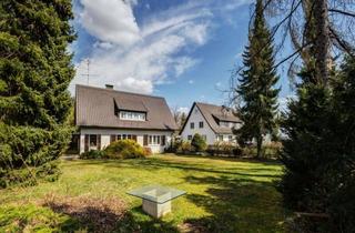 Einfamilienhaus kaufen in 85630 Grasbrunn, Renovierungsbedürftiges Einfamilienhaus mit viel Charme auf großem Grundstück!