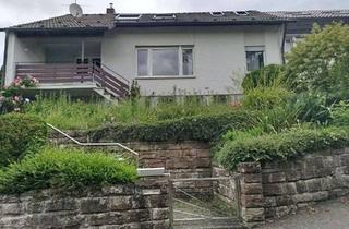 Doppelhaushälfte kaufen in 71384 Weinstadt, Günstige 6-Raum-Doppelhaushälfte in Weinstadt