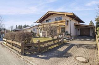 Anlageobjekt in 83083 Riedering, Geräumiges Einfamilienhaus mit Bergblick und großem Garten in ruhiger Lage