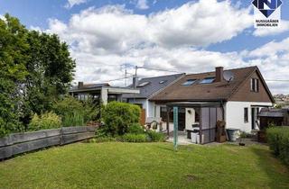Doppelhaushälfte kaufen in 72644 Oberboihingen, Doppelhaushälfte in Halbhöhenlage mit Garten und schöner Aussicht