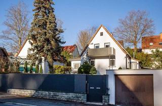 Haus kaufen in 67663 Kaiserslautern, Kaiserslautern - KL-Lämmchesberg - großzügiges, freisteh. Wohnhaus m. Garage und optionaler Einliegerwohnung