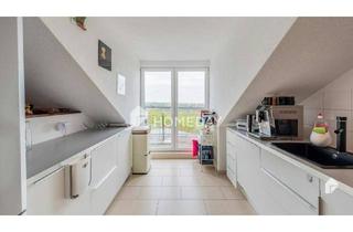 Wohnung kaufen in 71394 Kernen, Kernen im Remstal / Stetten - Gepflegte & helle Dachgeschosswohnung - 3 Zimmer, großer Balkon & Carport in ruhiger Lage