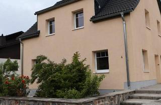 Einfamilienhaus kaufen in 56220 Urmitz, Urmitz - Modernisiertes Einfamilienhaus in Wirges (Westerwald)
