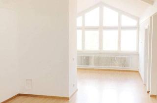 Wohnung kaufen in 82031 Grünwald, Grünwald - Helle & ruhig gelegene 2-Zimmer Wohnung im Herzen von Grünwald