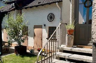 Doppelhaushälfte kaufen in 61440 Oberursel, Oberursel (Taunus) - Kernsanierter Altbau 190qm in Oberursel OT Oberstedten