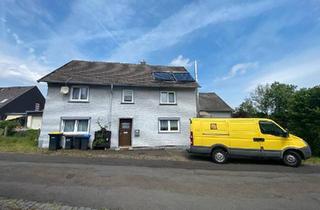 Bauernhaus kaufen in 36318 Schwalmtal, Schwalmtal - Freistehendes Familienheim mit Nebengebäuden Provisionsfrei