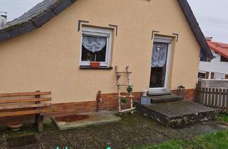 Haus kaufen in 36142 Tann, Tann (Rhön) - Tann-OT Handwerkerhaus 122 m² mit ausbauf. Garargengebäude 64 m²