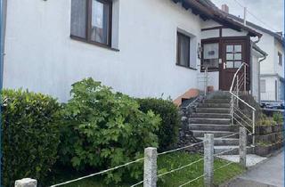 Doppelhaushälfte kaufen in 78357 Mühlingen, Mühlingen / Zoznegg - Sehr schönes 1-2 Familienhaus imit tollem Garten und Doppelgarage, als Doppelhaushälfte mit Ausbaupotential