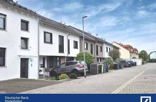 Reihenhaus kaufen in 63110 Rodgau, Rodgau - Neuwertiges Reihenhaus mit viel Platz und Keller - Sahnestück in Jügesheimer Feldrandlage mit S-Bahn