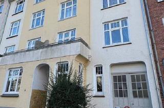 Mehrfamilienhaus kaufen in 23554 Lübeck, Lübeck - Mehrfamilienhaus mit 8 Wohneinheiten in Lübeck