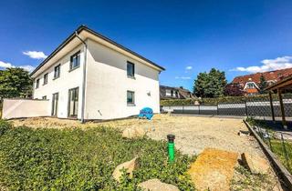 Doppelhaushälfte kaufen in 25421 Pinneberg, Pinneberg - Ihr neues Zuhause mit Charakter - hochwertiger Neubau mit Freiraum für Ihre Ideen