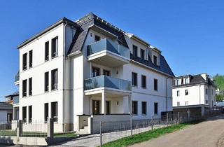 Wohnung kaufen in Winzerstraße, 01445 Radebeul, Radebeul - Wohnen in Radebeul - Exklusive 3-Raum Wohnung mit Gartenanteil und Stellplatz