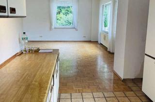 Wohnung mieten in Ludwig-Richter-Straße 14, 42329 Vohwinkel, Ruhige 2,5-Raum-Wohnung mit EBK und Dachterrasse in Wuppertal
