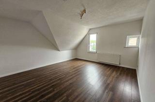 Wohnung mieten in Uhlandstr. 12, 44627 Sodingen, Sanierte 4,5 Zimmer Wohnung mit eigenem Gartenabteil